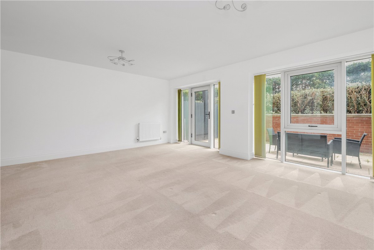2 bedroom Flat, Bishopthorpe Road, York, YO23 - Sold STC
