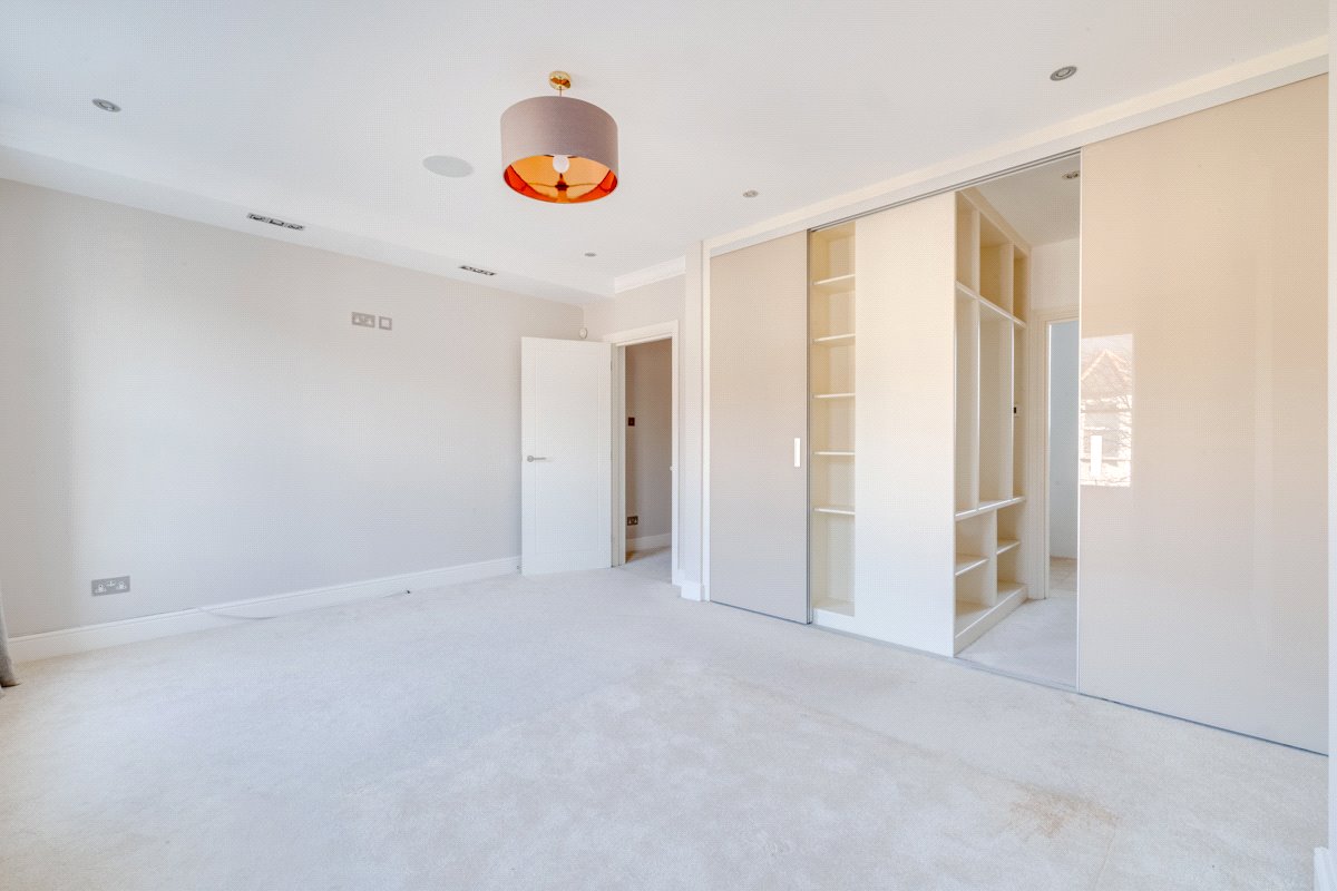 4 bedroom House, Delaford Street, London, SW6 - , Image 5