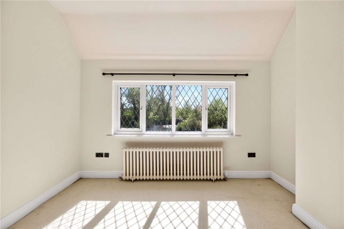 5 bedroom House, Hamley Heath, Rugeley, WS15 - Available, Image 11