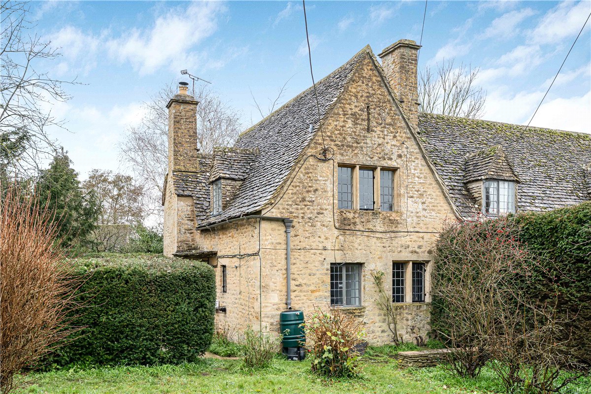 3 bedroom Cottage, Manor Cottages, Kelmscott, GL7 - Available, Image 3