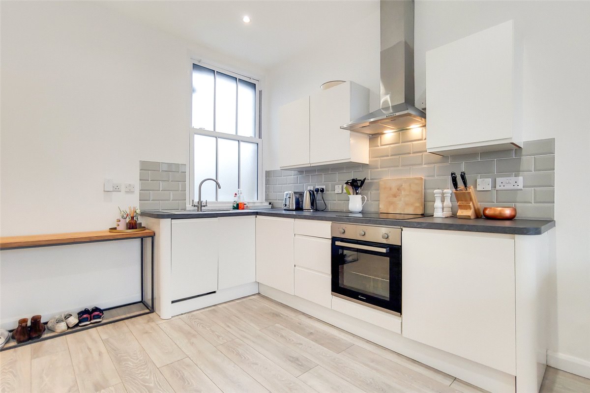 1 bedroom Flat, White Hart Lane, London, SW13 - Available, Image 6