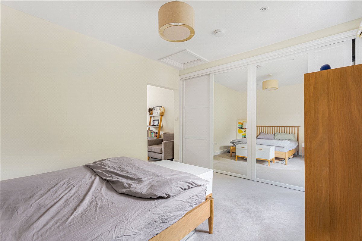1 bedroom Flat, Walton Crescent, Oxford, OX1 - , Image 8
