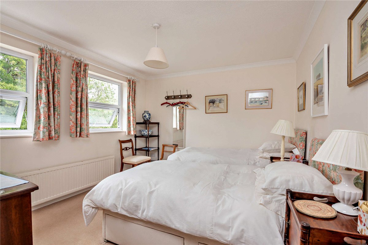 4 bedroom House, Church Street, Kintbury, RG17 - Sold, Image 9