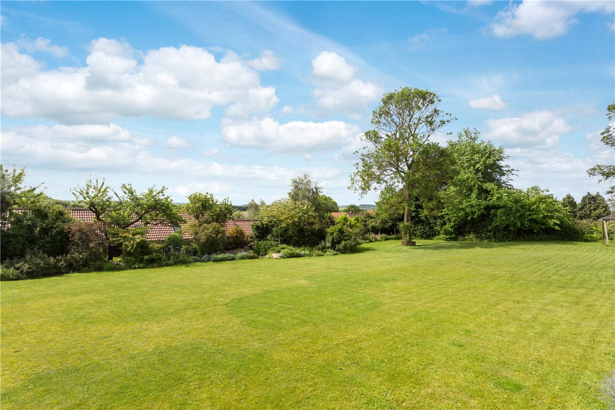 5 bedroom House, Front Street, Wold Newton, YO25 - Available, Image 8