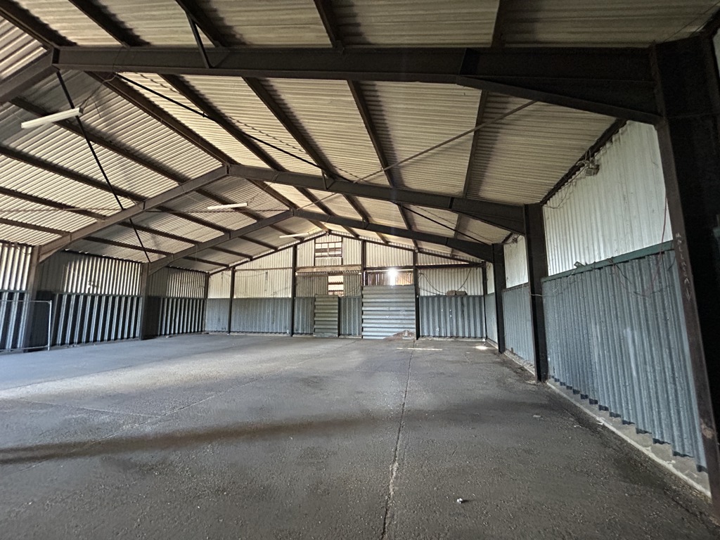 3540.5 Sq Ft, Lilley Bottom, Luton, LU2 - Available