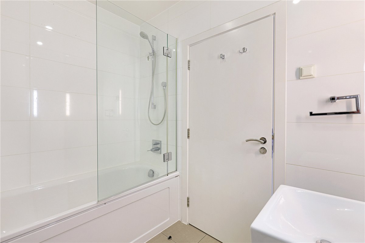 2 bedroom Flat, Weymouth Street, London, W1W - Available, Image 16