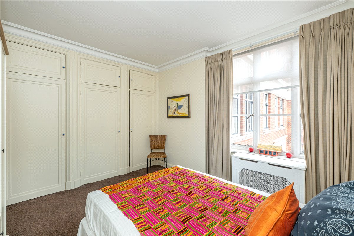 2 bedroom Flat, Hallam Street, London, W1W - Available, Image 10