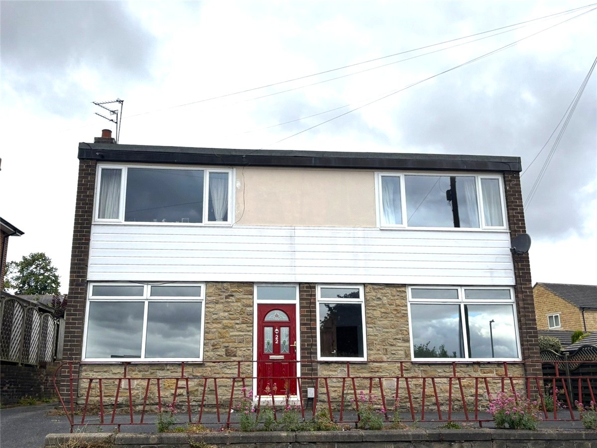 2 bedroom Flat, The Town, Dewsbury, WF12 - Available