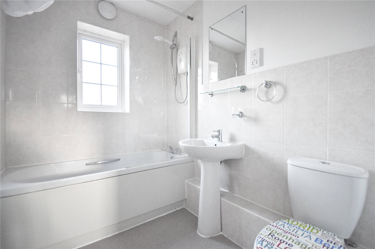 4 bedroom House, The Sycamores, Milton, CB24 - , Image 7