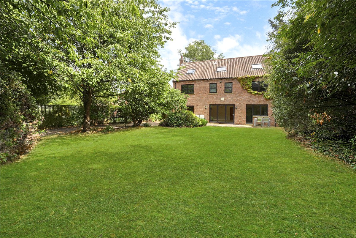 5 bedroom House, Walnut Close, Heslington, YO10 - Available, Image 14