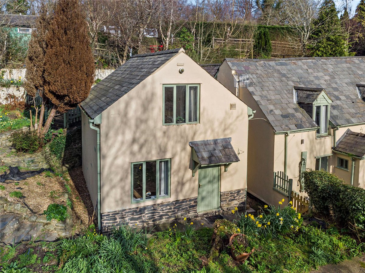 3 bedroom Cottage, Abbey Road, Llangollen, LL20 - Available, Image 17