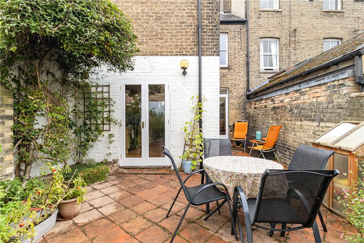 2 bedroom House, Grantchester Street, Newnham, CB3 - Available, Image 11