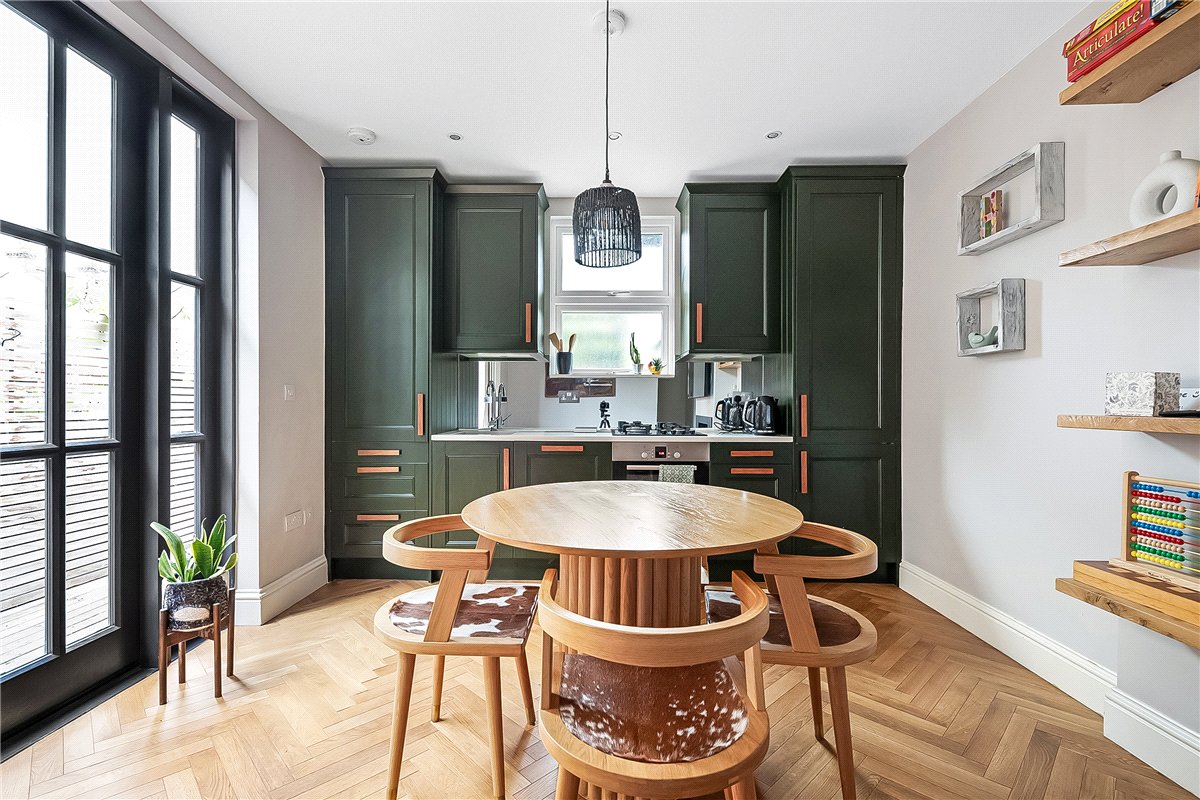 2 bedroom Flat, Renmuir Street, London, SW17 - Available, Image 4