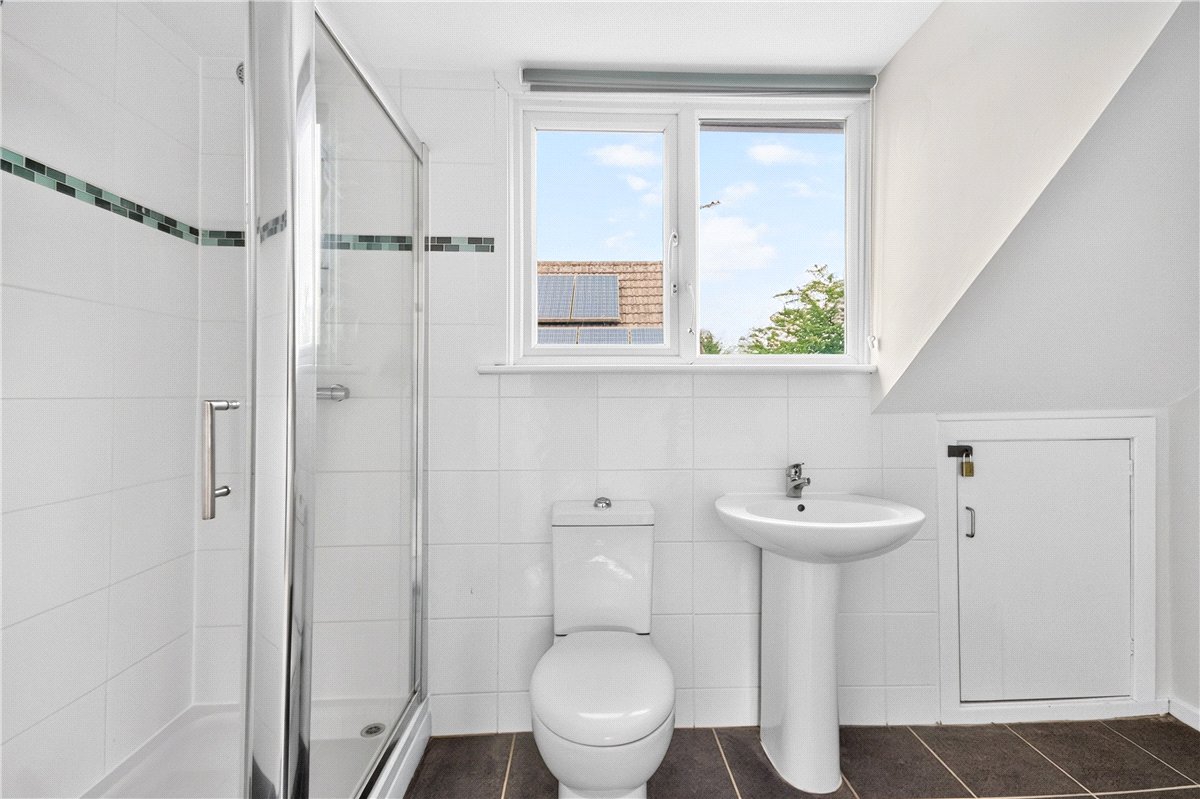 4 bedroom House, Cromwell Lane, Burton Green, CV8 - Available, Image 8