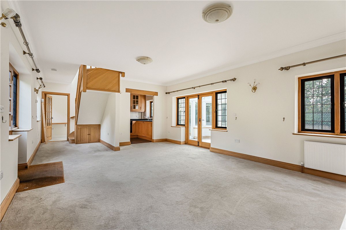 10 bedroom House, Frith Hill, South Heath, HP16 - Available, Image 30