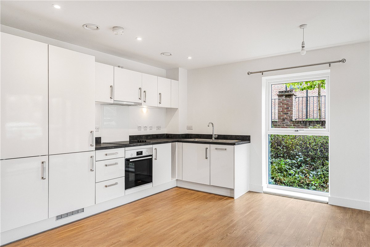 1 bedroom Flat, Atlas Way, Oakgrove, MK10 - Available, Image 2