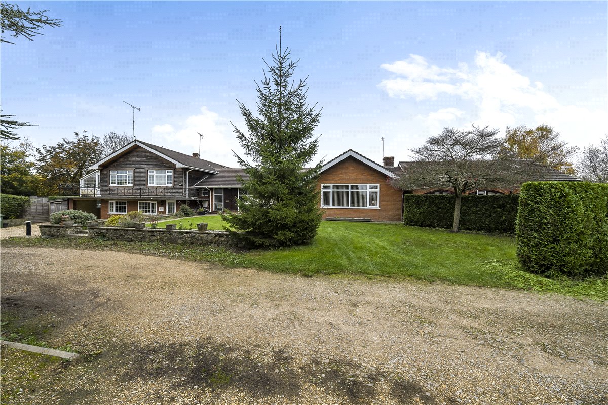 8 bedroom House, Fisher's Brook, Calne, SN11 - Sold STC