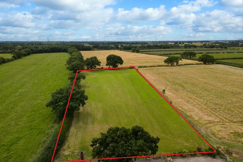 4 bedroom House, Main Road, Harlthorpe, YO8 - Sold, Image 13