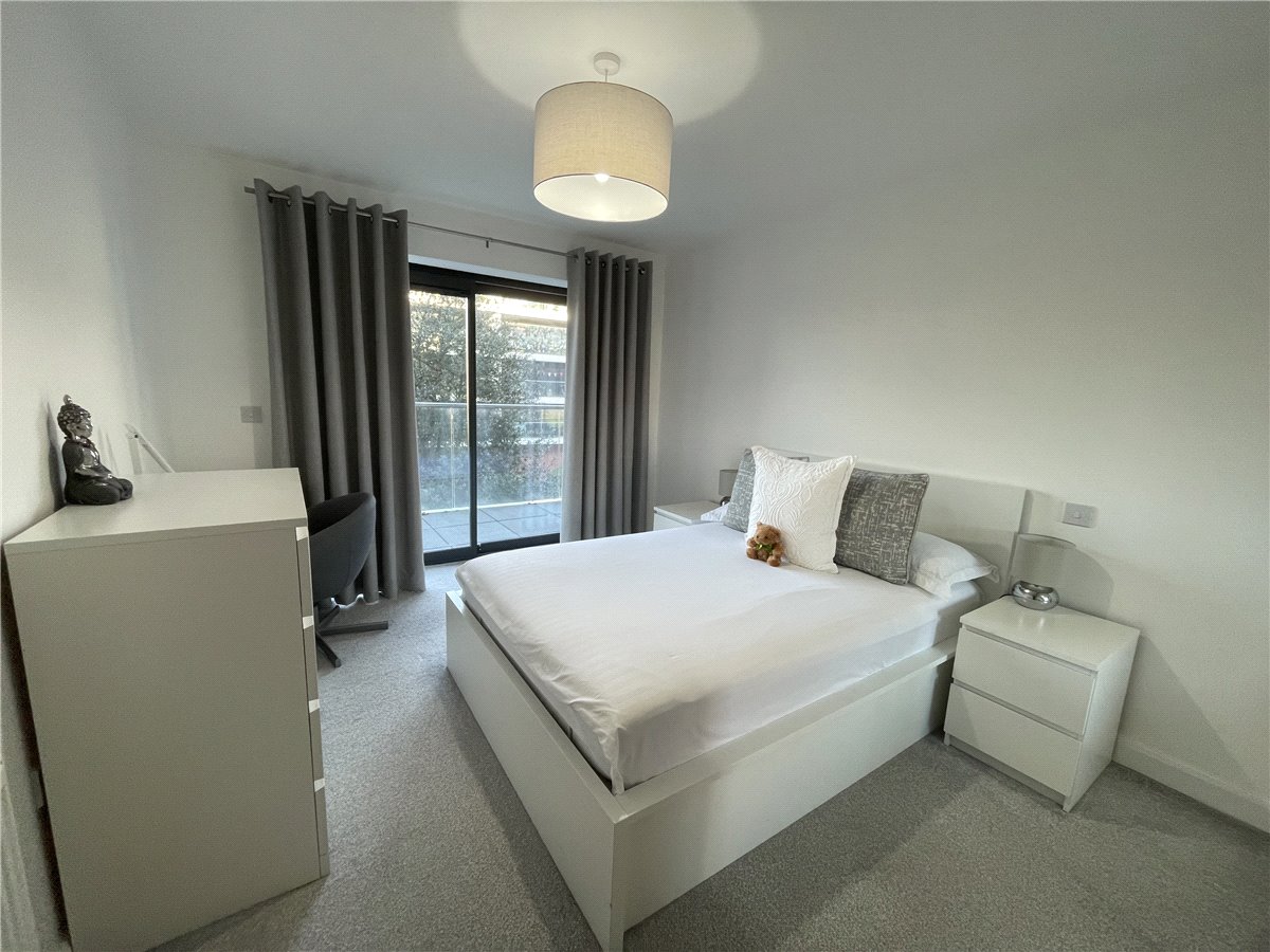 1 bedroom Flat, Racecourse Road, Newbury, RG14 - Let Agreed, Image 3