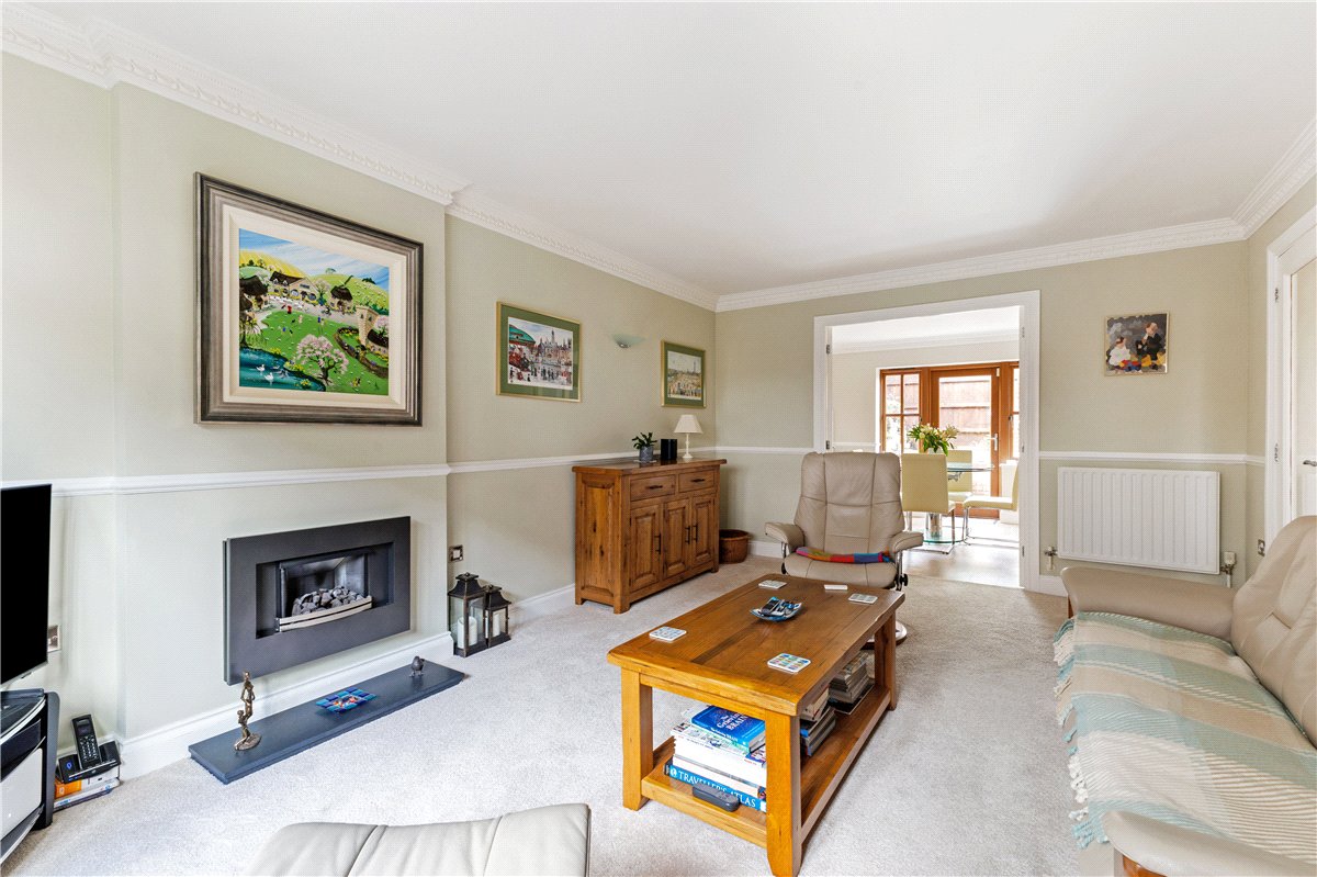 4 bedroom House, Cromwell Court, Marlborough, SN8 - Sold STC, Image 17