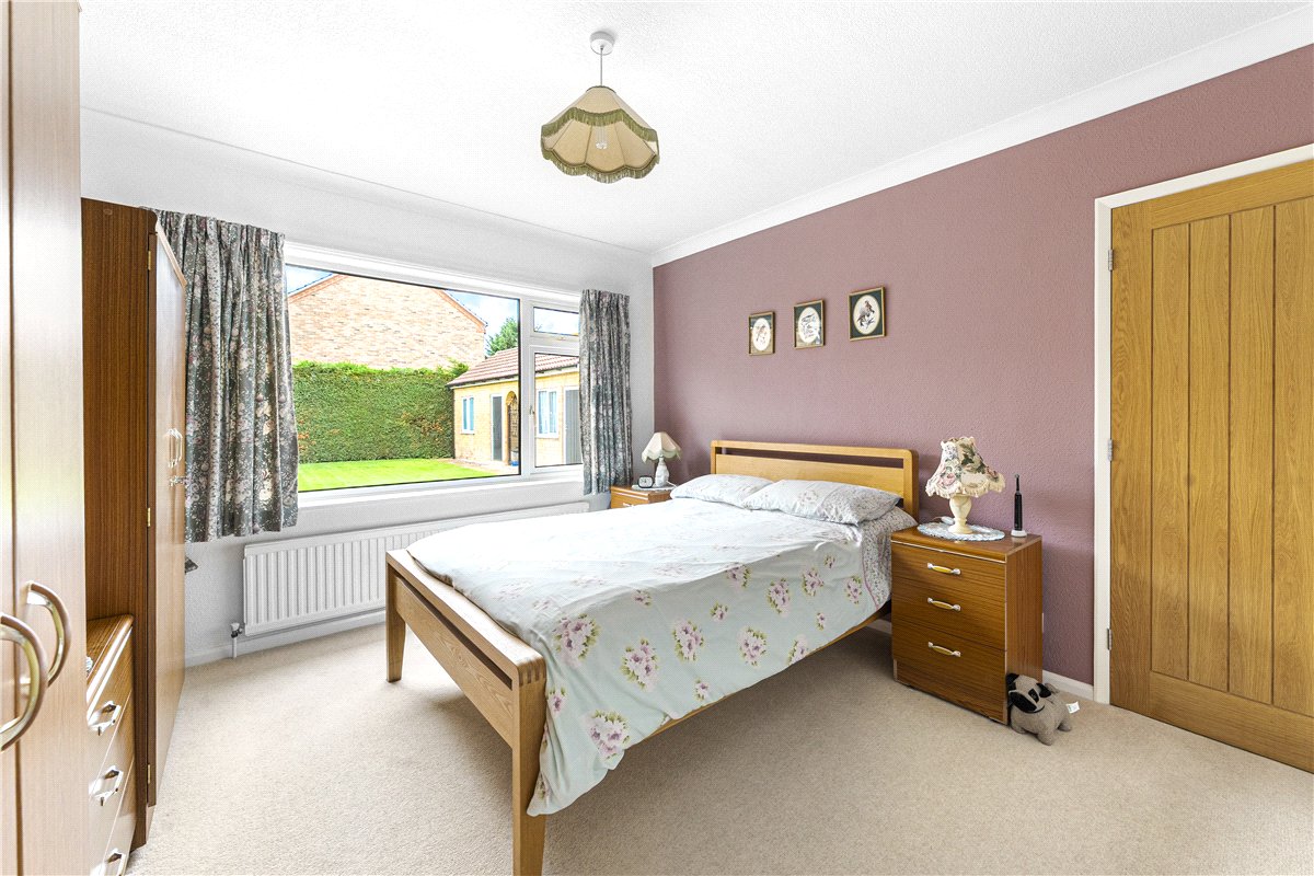 4 bedroom Bungalow, Town Street, Hayton, YO42 - Available, Image 8