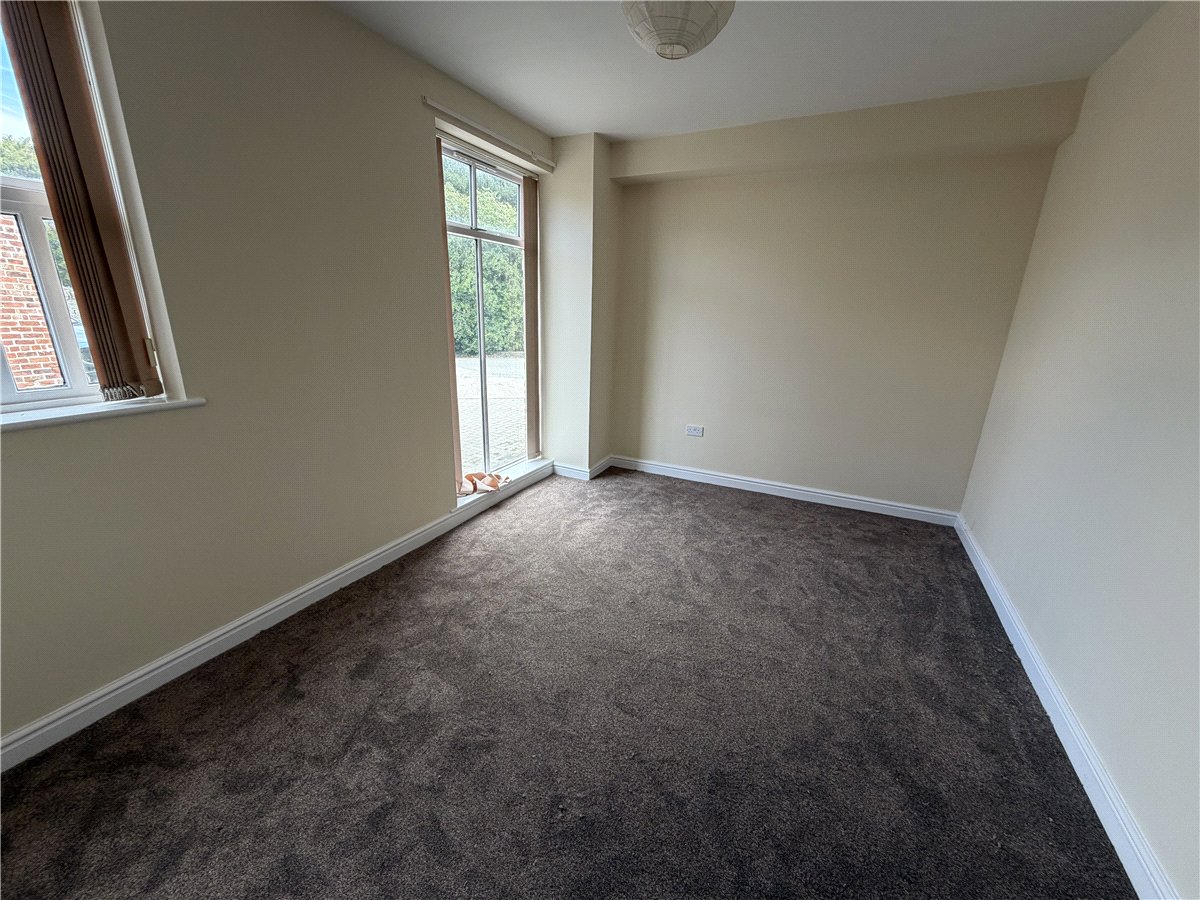 2 bedroom House, The Roe, St. Asaph, LL17 - Available, Image 7