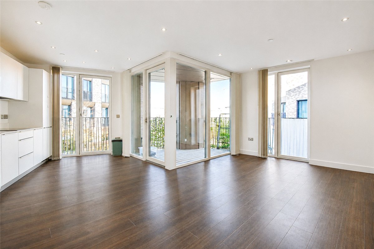 2 bedroom Flat, Rudduck Way, Cambridge, CB3 - Available, Image 1