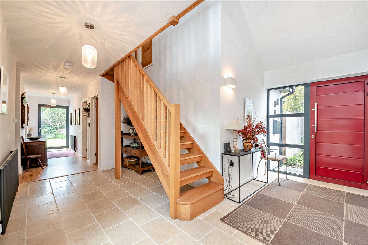 5 bedroom House, Gore End, Newbury, RG20 - Available, Image 2