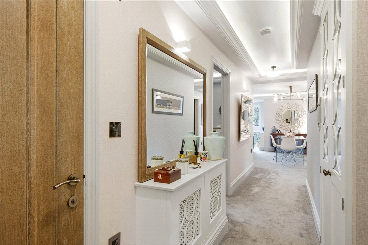 3 bedroom Flat, Apartment 5, Esplanade Court, 2 St. Marys Walk, HG2 - Sold, Image 4