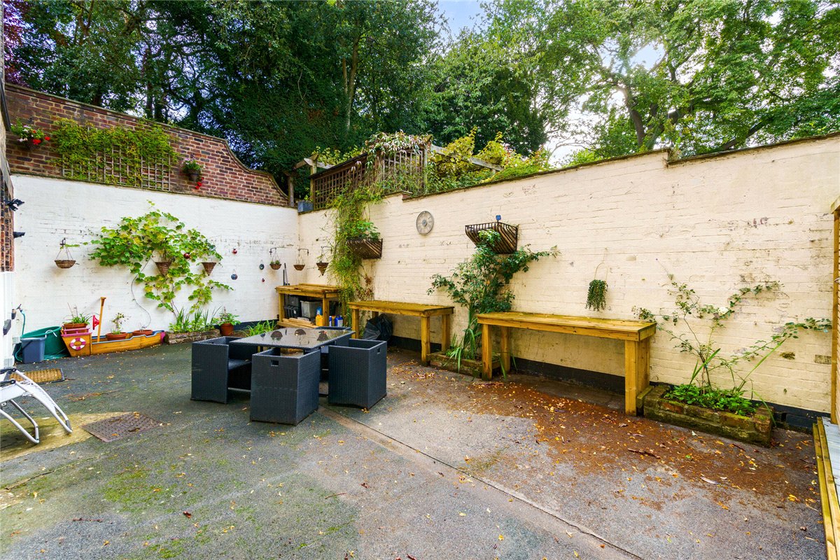 1 bedroom Flat, The Mount, York, YO24 - Available, Image 4
