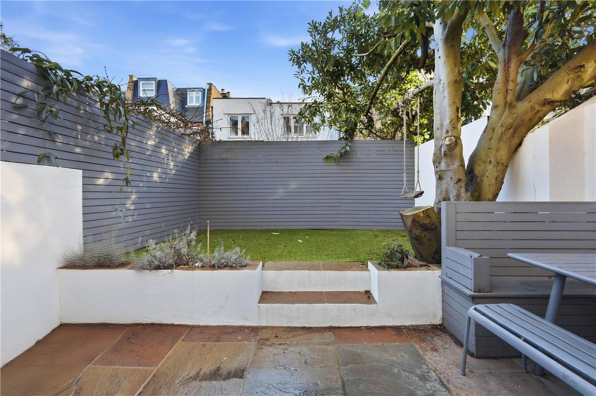 6 bedroom House, Delaford Street, London, SW6 - Available, Image 19