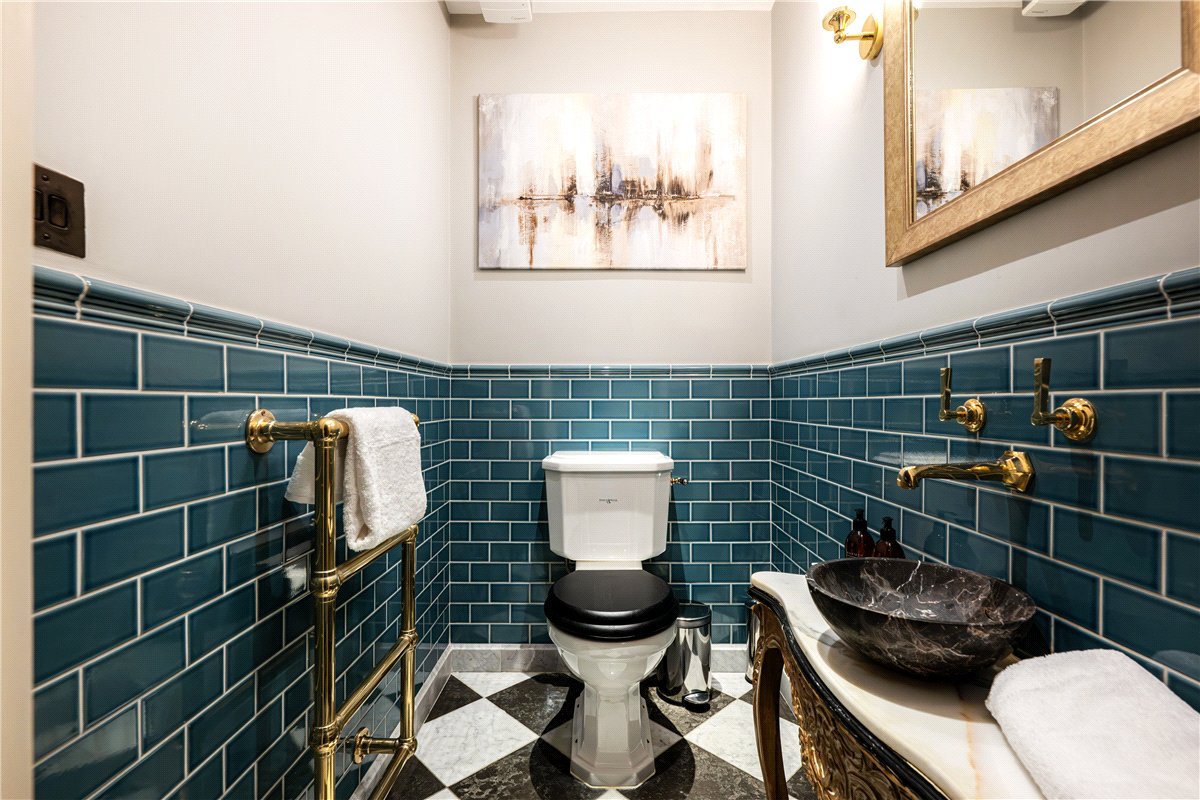 2 bedroom Flat, Strand, Covent Garden, WC2R - Available, Image 3