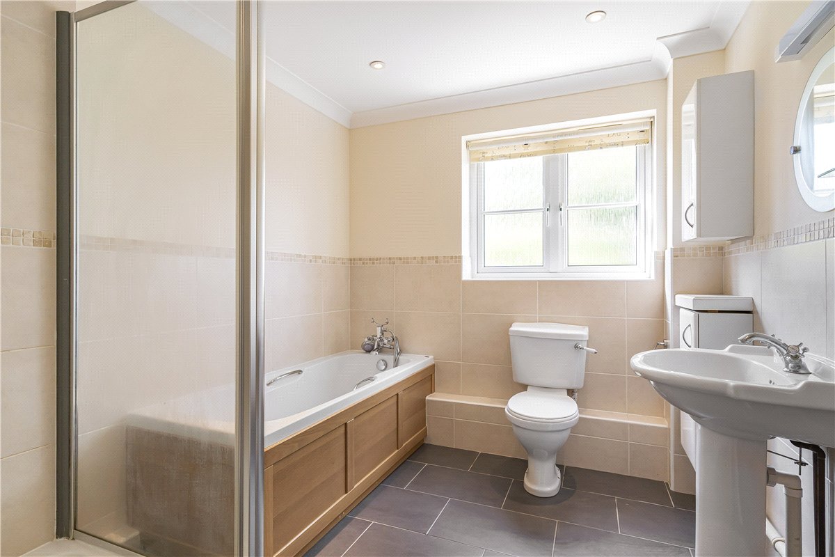 4 bedroom House, Poppy Close, Yarnton, OX5 - Available, Image 11