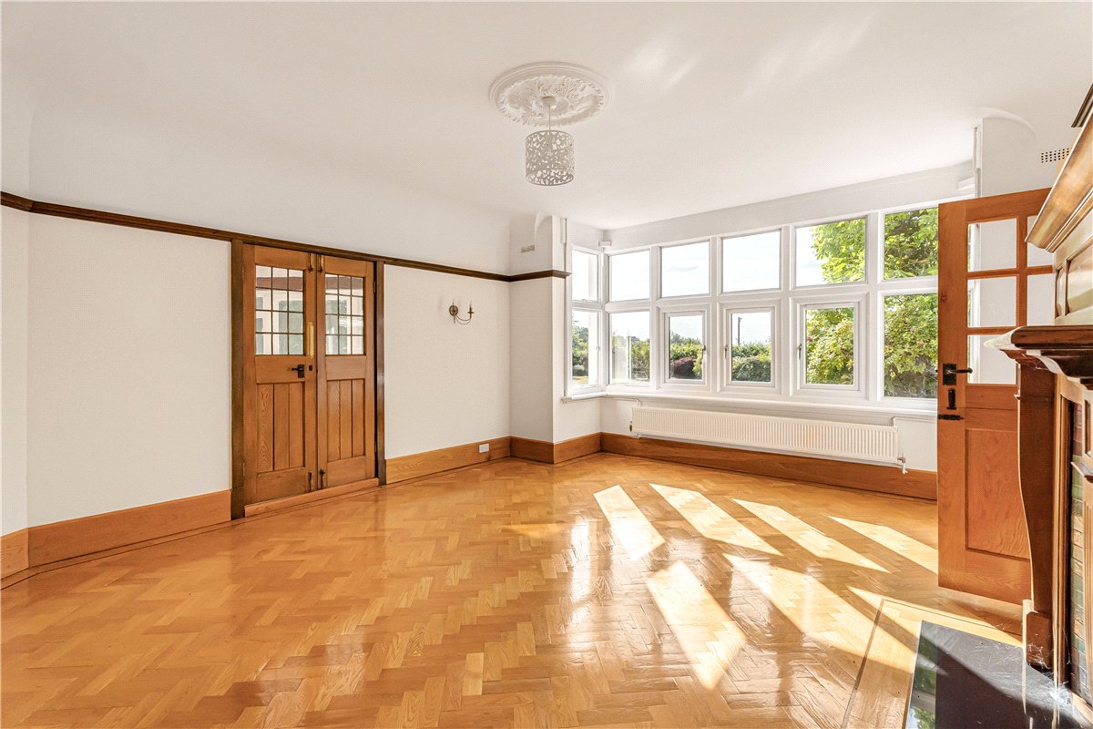 10 bedroom House, Frith Hill, South Heath, HP16 - Available, Image 3