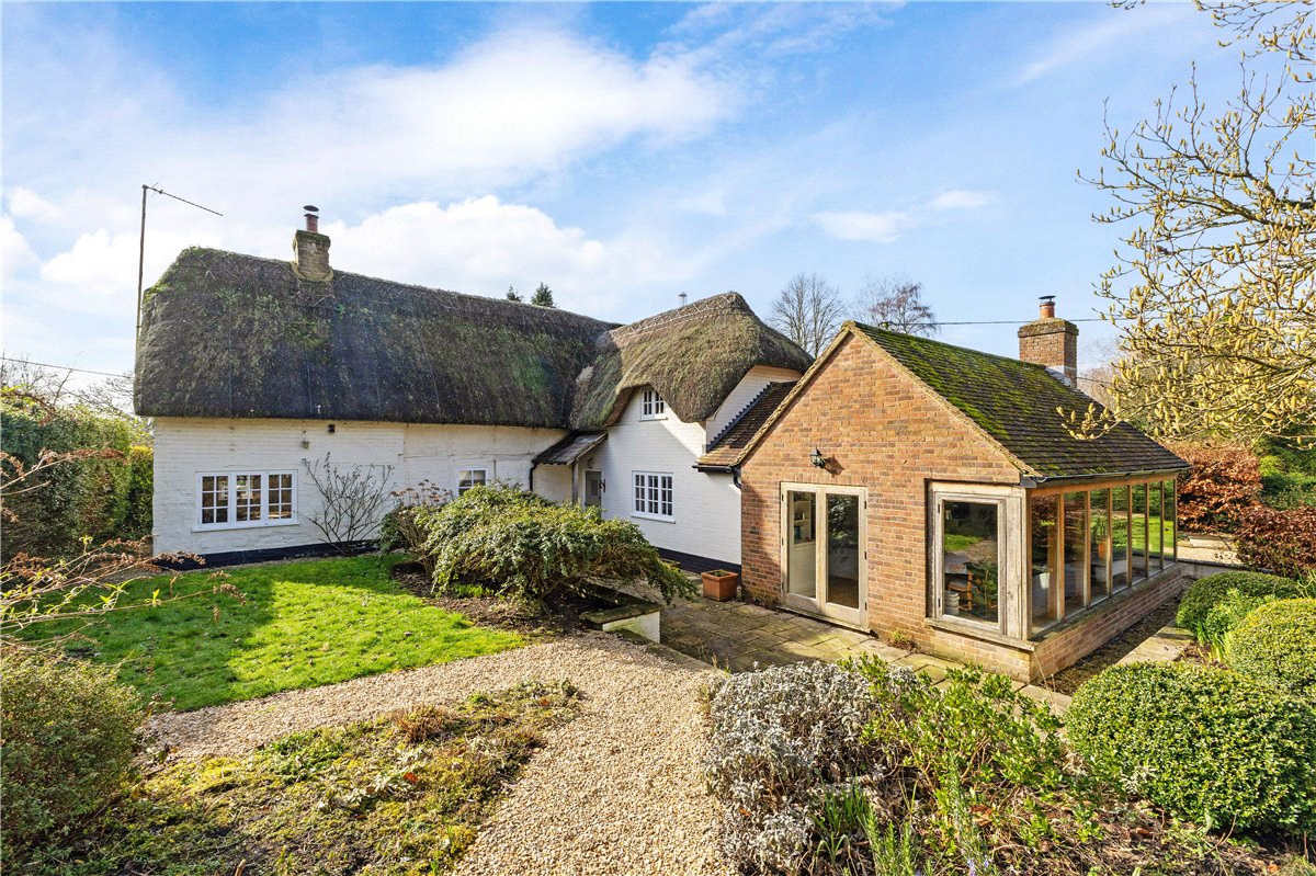 4 bedroom House, Easton Royal, Pewsey, SN9 - Available, Image 7
