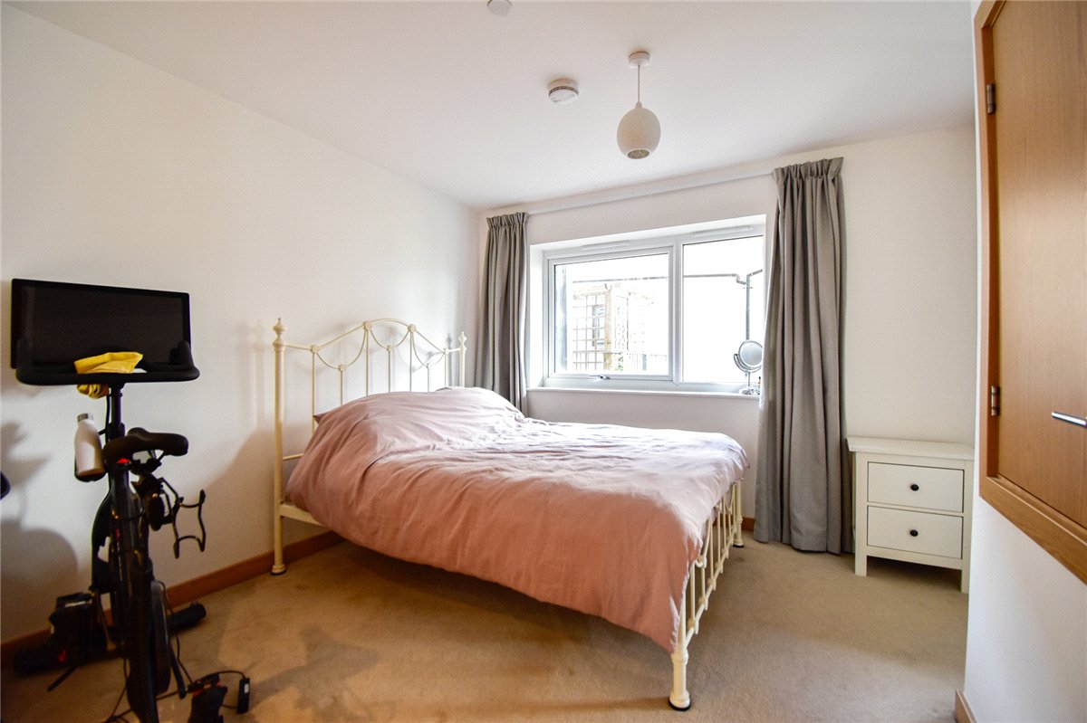 1 bedroom Flat, Flamsteed Close, Cambridge, CB1 - Available, Image 8