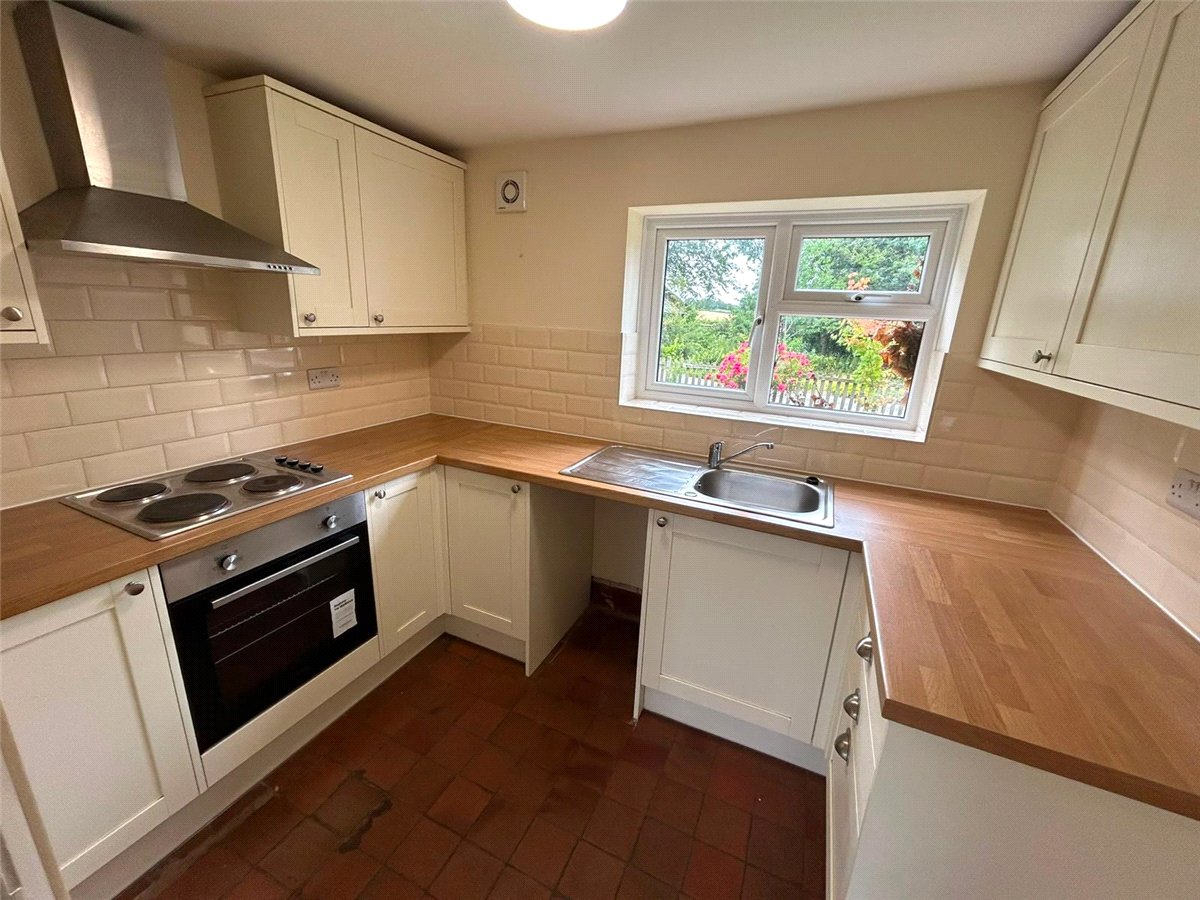3 bedroom House, Overton Road, Ruabon, LL14 - Available, Image 4