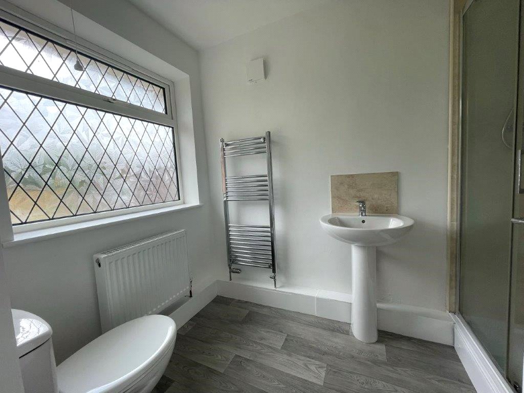 2 bedroom Bungalow, Cherry Tree Road, Wales, S26 - Available, Image 6