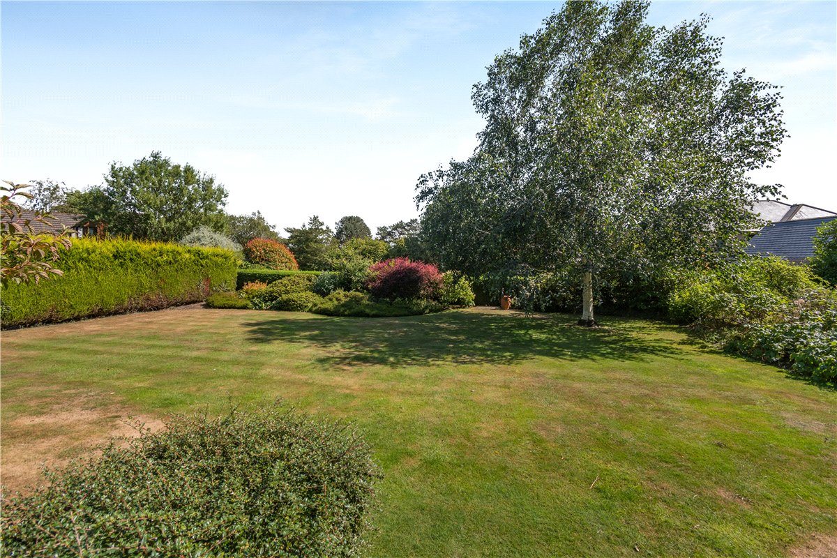 4 bedroom House, Rossett Green Lane, Harrogate, HG2 - Available, Image 12