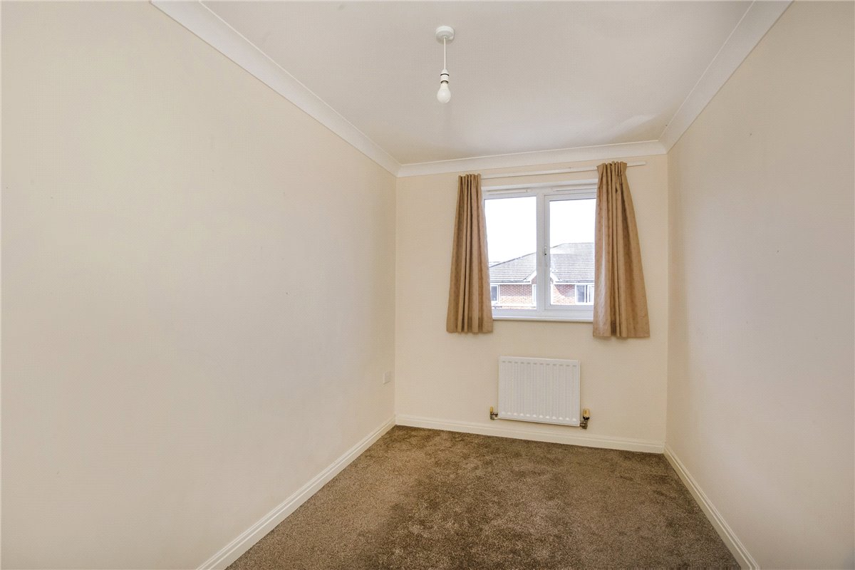 2 bedroom Flat, Blackthorn Drive, Huddersfield, HD3 - , Image 5