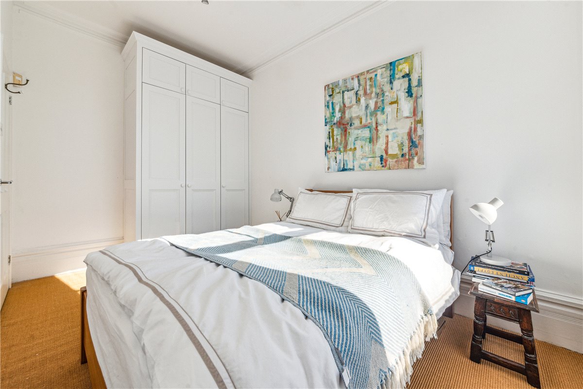 2 bedroom Flat, Mayford Road, London, SW12 - Sold, Image 3