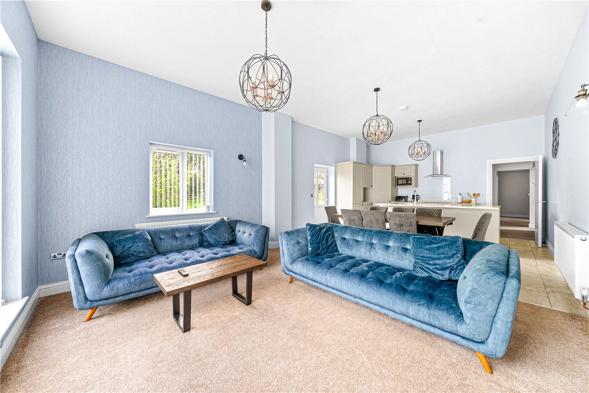 18 bedroom House, Wold Road, Nafferton, YO25 - Available, Image 50