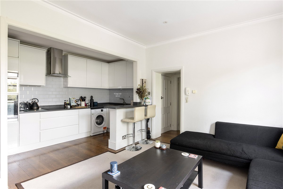 2 bedroom Flat, Trinity Crescent, Tooting Bec, SW17 - Sold, Image 14