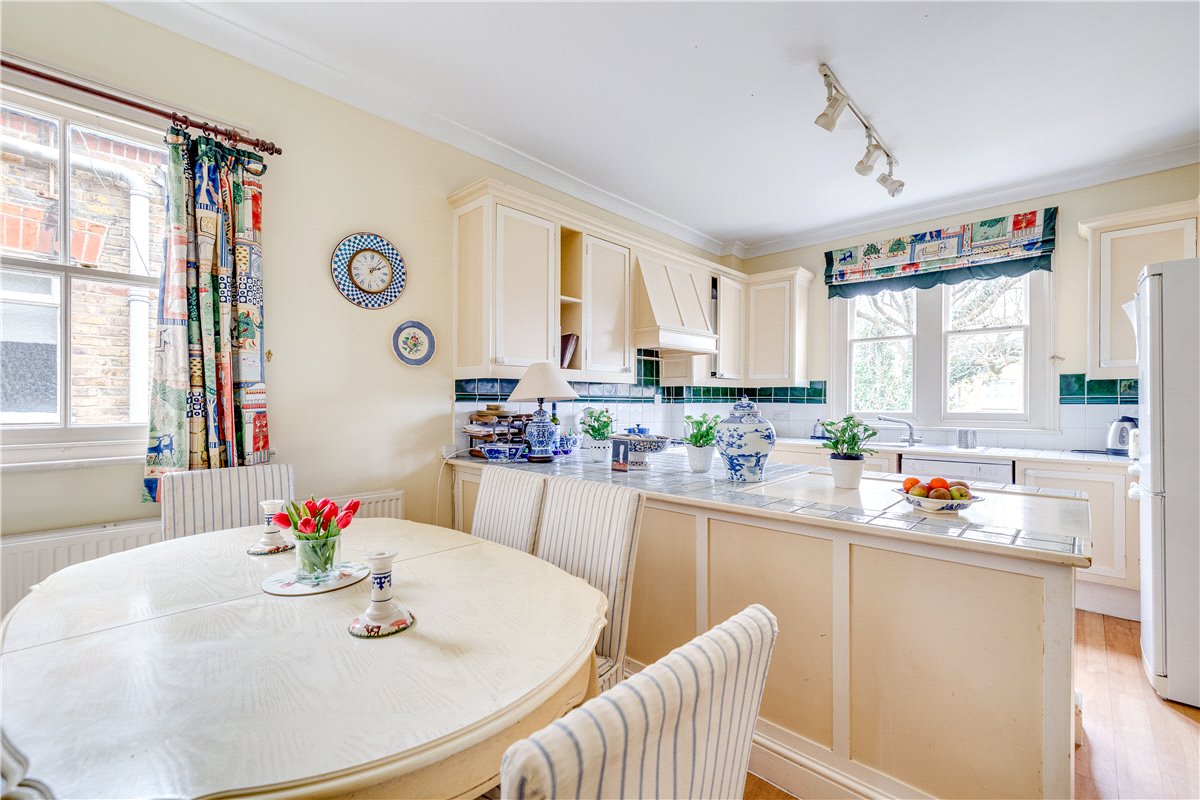 2 bedroom Flat, Queensmill Road, London, SW6 - Sold, Image 9