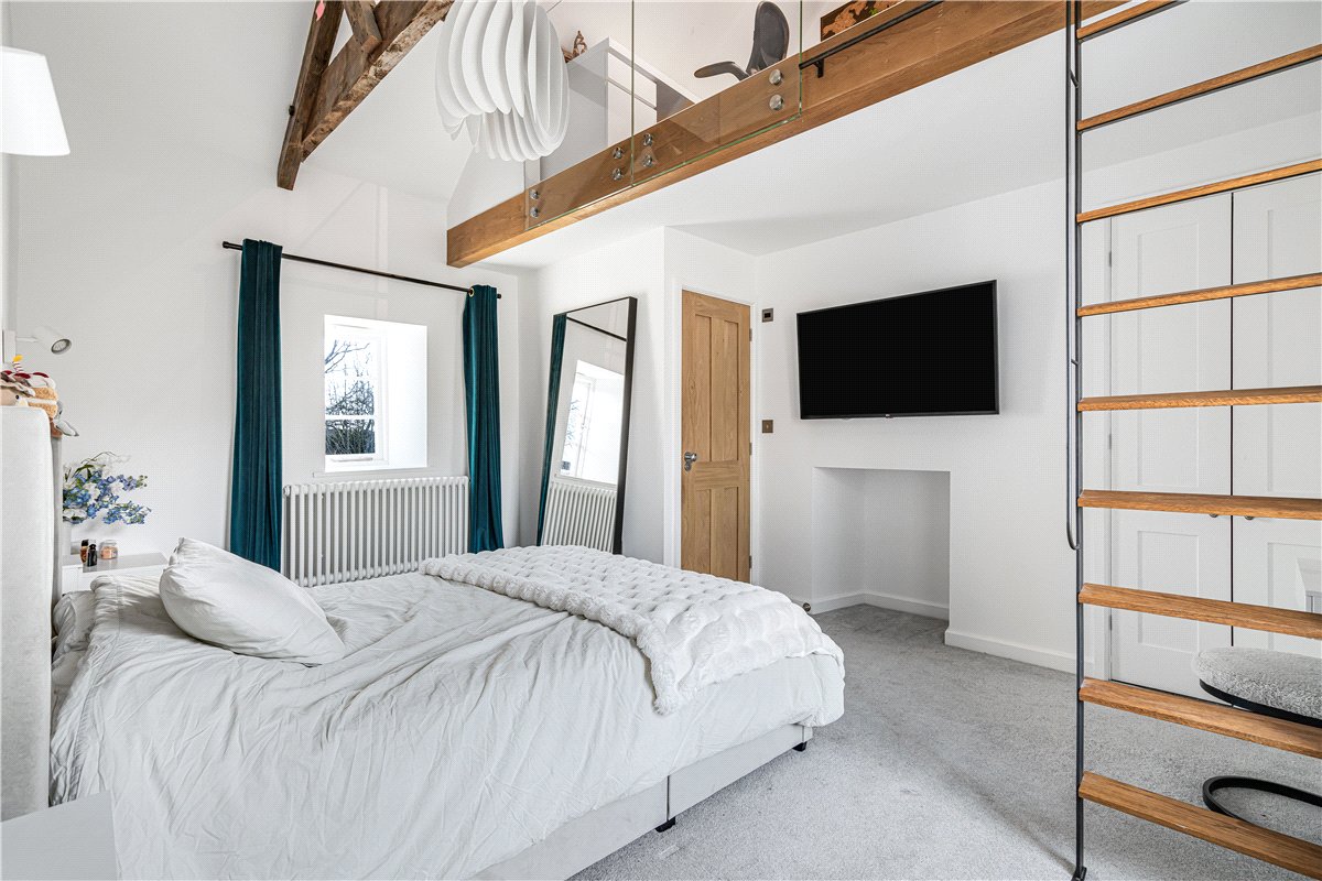 4 bedroom House, Weston Road, Bletchingdon, OX5 - Available, Image 17