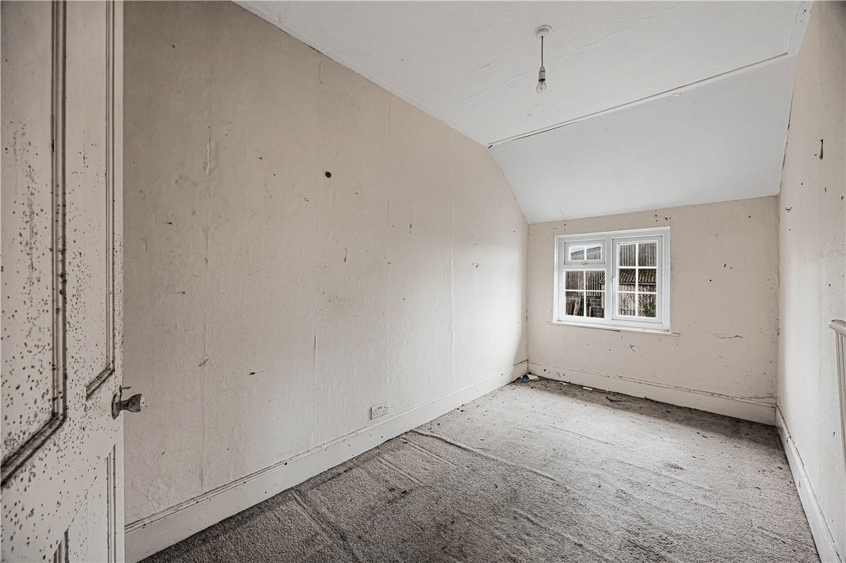 4 bedroom House, Queen Camel, Yeovil, BA22 - Available, Image 4