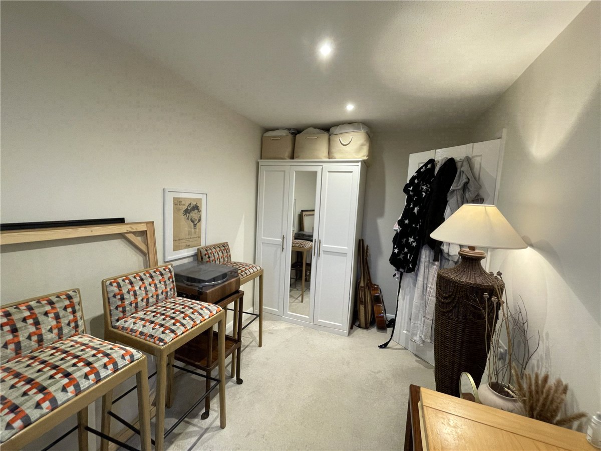 2 bedroom House, Aubrey Close, Marlborough, SN8 - Available, Image 7