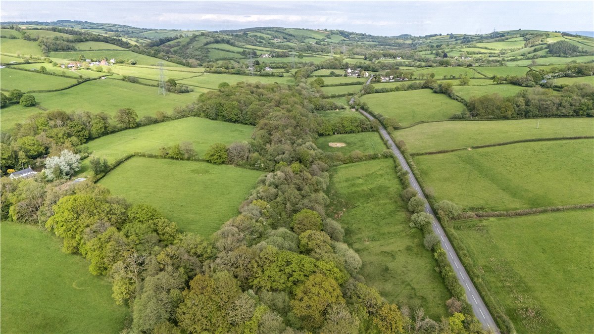 29.81  Land, Shillingford, Tiverton, EX16 - Available, Image 1