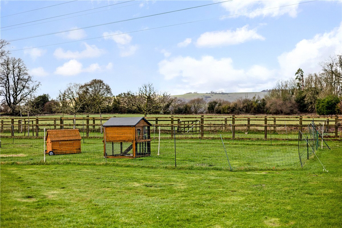 5 bedroom House, Littleworth, Pewsey, SN9 - Available, Image 29
