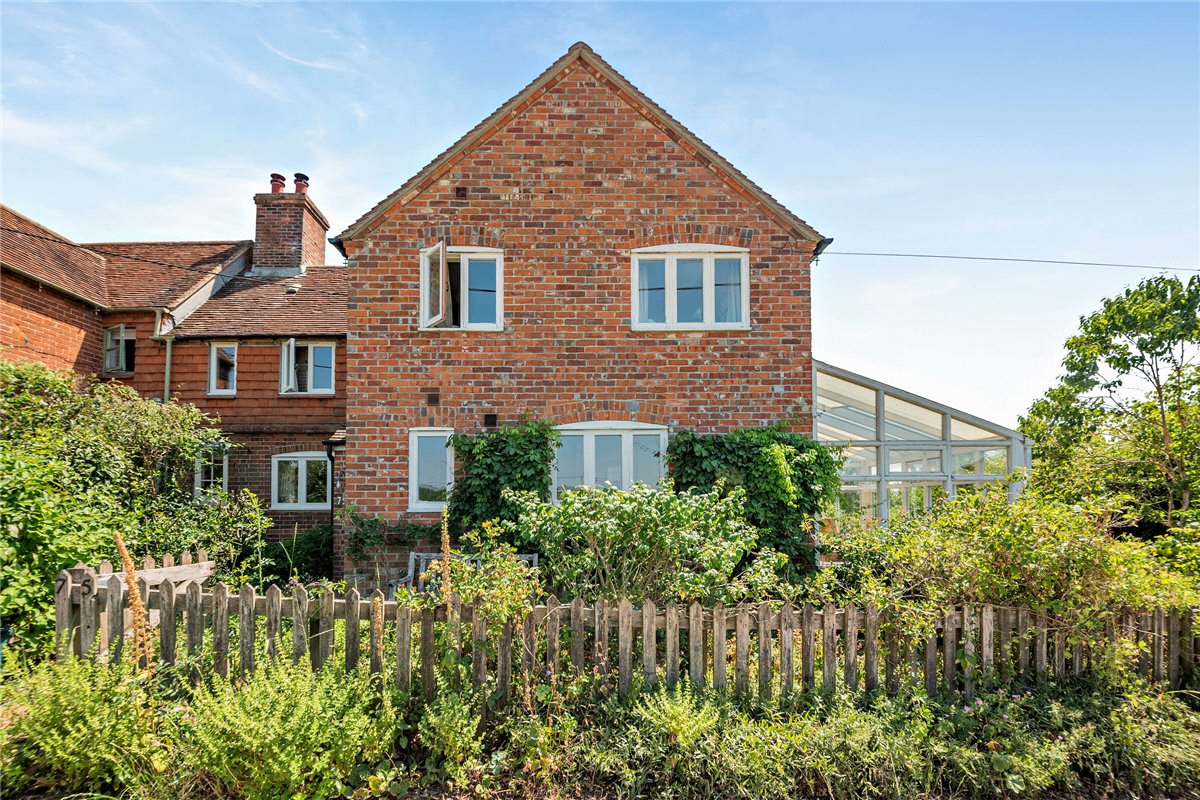 3 bedroom House, Harts Hill Road, Thatcham, RG18 - Available, Image 21